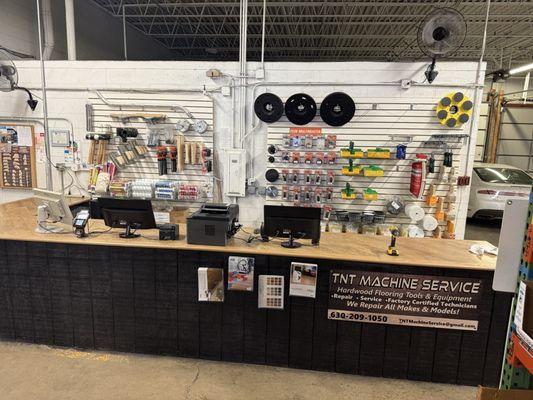 Chicago Hardwood Flooring front counter
