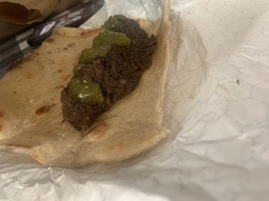 look at that stale cold tortilla!! lol what is thisssss!! barbacoa taco hahaha