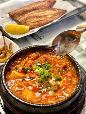 Spicy Beef Soup (YUGGAEJANG)