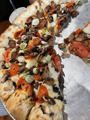 Large Italian Garlic Supreme Pizza with Stuffed Crust