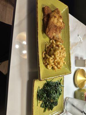 Catfish with macaroni and sautéed spinach