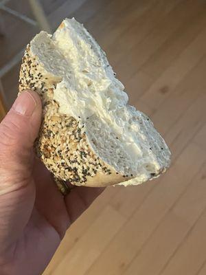 Everything bagel w cream cheese
