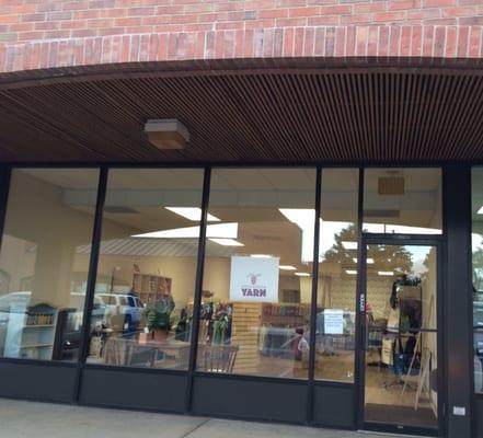 Storefront - no sign yet.