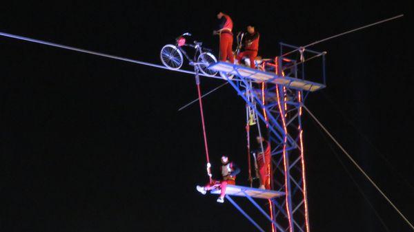 Another outdoor act.