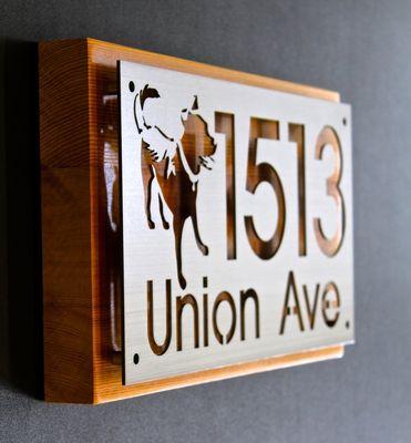 Cedar provides the perfect natural backdrop for completely customizable stainless plates.