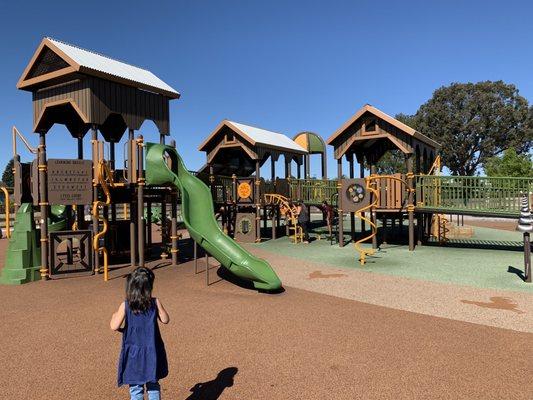 Leo's Haven at Chanticleer Park