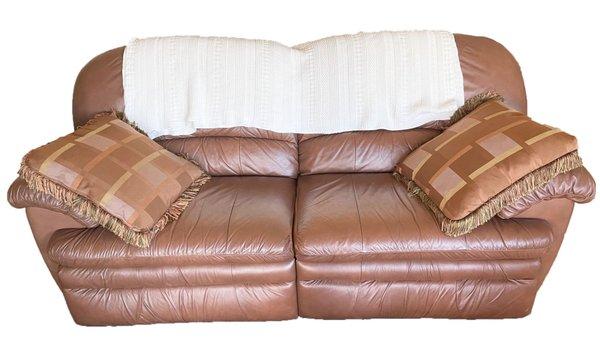 Roberto's Sofa Factory