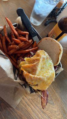 The Yellowjacket and sweet potato fries