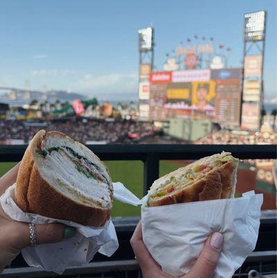 Rhea's Deli & Market