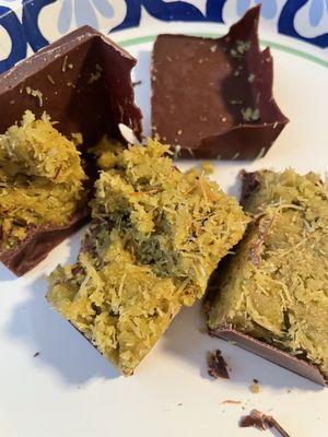 Dry pistachio cream without the cream.