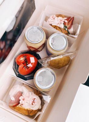 | PERFECT FOR GROUPS |