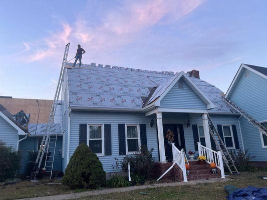 REYES J.A.E CONSTRUCCION COMPANY LLC