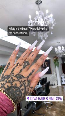 I love Kristy!!!! She does perfect coffin nails, always on point!! She delivers
