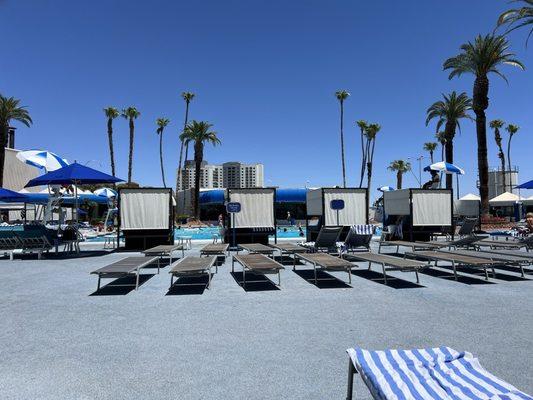 Blu Pool At Horseshoe Casino