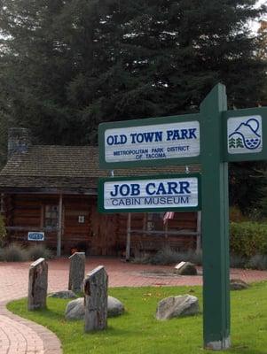 Job Carr Cabin Museum in Old Town Park