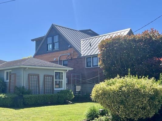 DOR Roofing and Exteriors