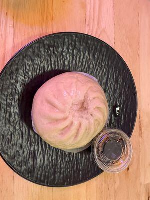 Steamed pork bao