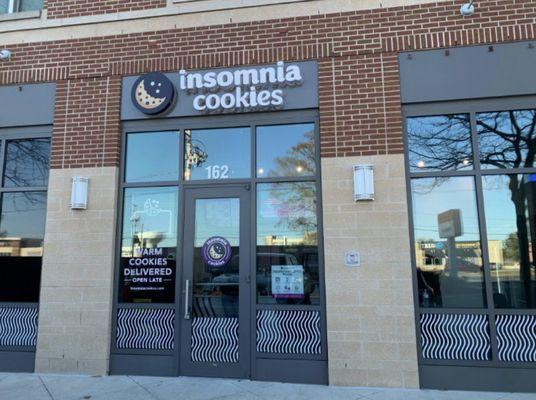 Insomnia Cookies