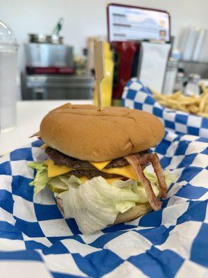 #1 Deluxe - Definitely a touch on the pricey side $14 but it is a very large burger. Pretty sure microwave bacon and frozen patties.