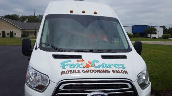 Fox Cares Mobile Grooming