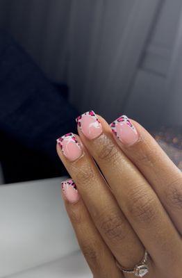 Overlay on natural nails