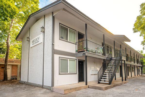 Melroy Apartments North University