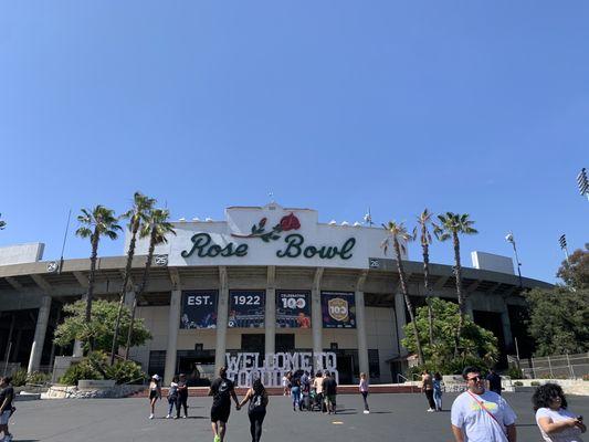 FOODLAND NIGHT MARKET