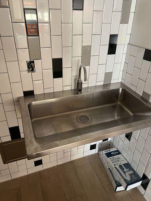 Louie The Plumber Handyman