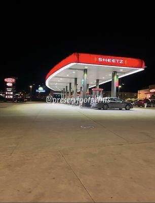 #teslasupercharger #breezewoodpa #preservefootprints #winterroadtrip