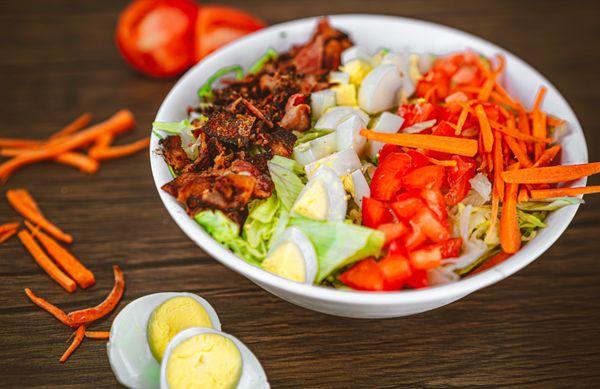 Fresh, gourmet food.