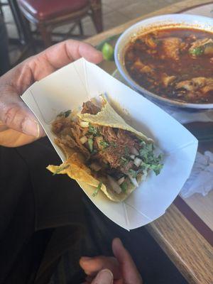 Taco de Chivo.