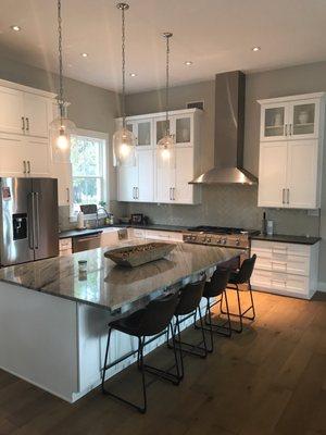 3cm Olympus Quartzite island installation ( Mike S. ) project.