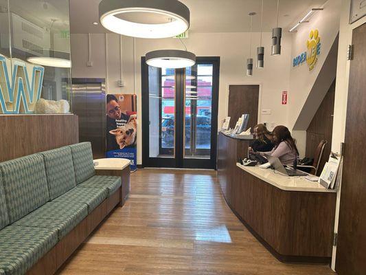 Bideawee Manhattan Adoption Center