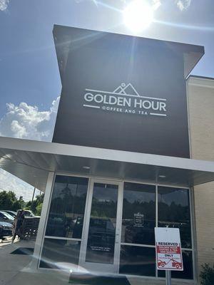 The printer is inside this coffee shop. I do not recommend the coffee.