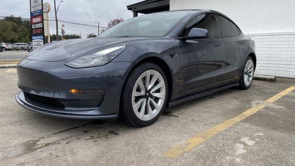 Paint matched Tesla model 3 upgraded lip kit. Front bumper, side skirts, and rear defuser.