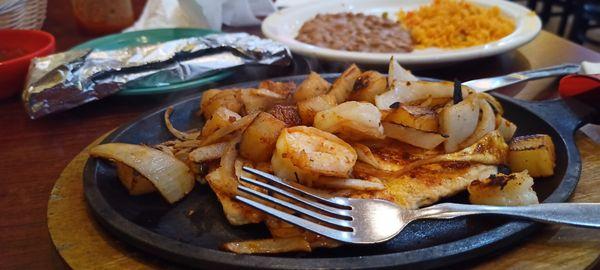 Can you see the steam rising? Plate and food was so hot!!