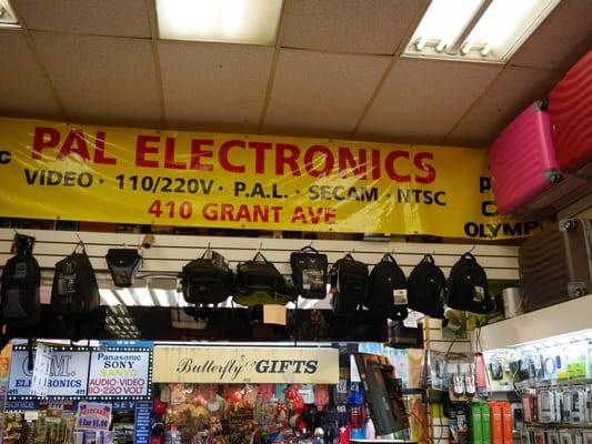 Stay away from this place!