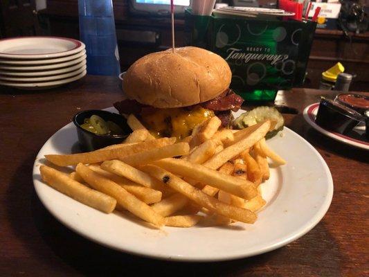Red Door Tavern