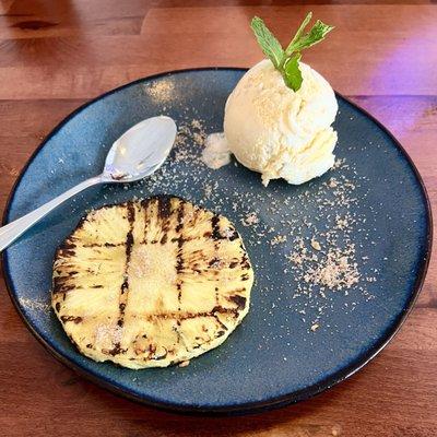 Piña colada dessert
