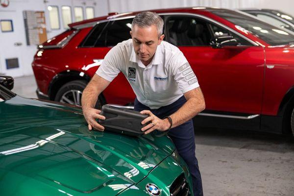 Sameday Auto Scratch and Dent Repair