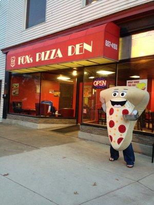 Fox's Pizza Den