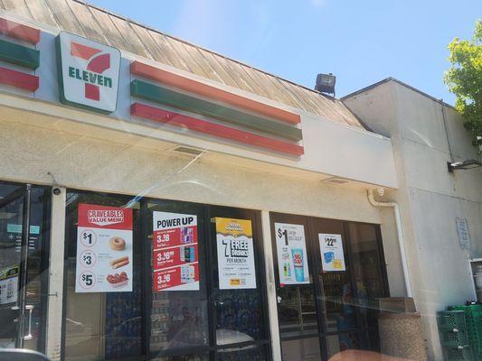 7-Eleven