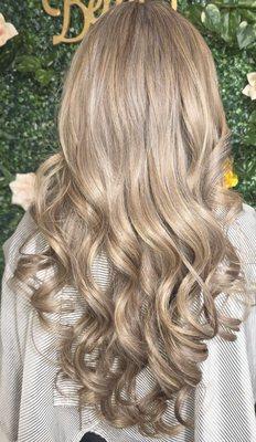 Molto Bella Beauty Salon
