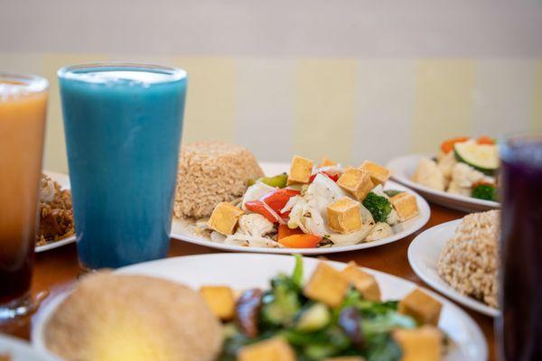 "Colorful Thai vegan dishes and refreshing drinks in the heart of West LA. Fresh, flavorful, and fully plant-based."