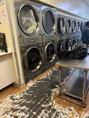 Kapalama Launderette