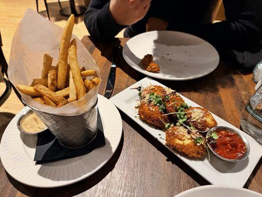 Delicious appetizers! the staff was extremely friendly from the host to the bartenders, upscale restaurant with a great environment to dine