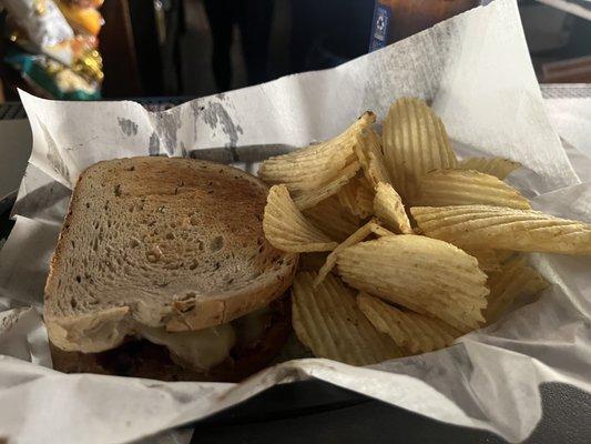 Awesome Reuben Sandwich I always come there but the first time I had the sandwich will definitely order it again 5 stars