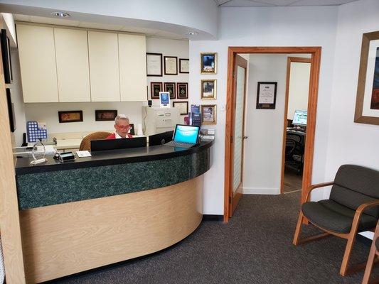 Bogdan C Rosala, DDS, PHD - Hawaii Cosmetic Dental