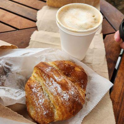 Cappuccino and Dulce Croissant