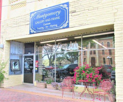 Montgomery Gallery & Frame